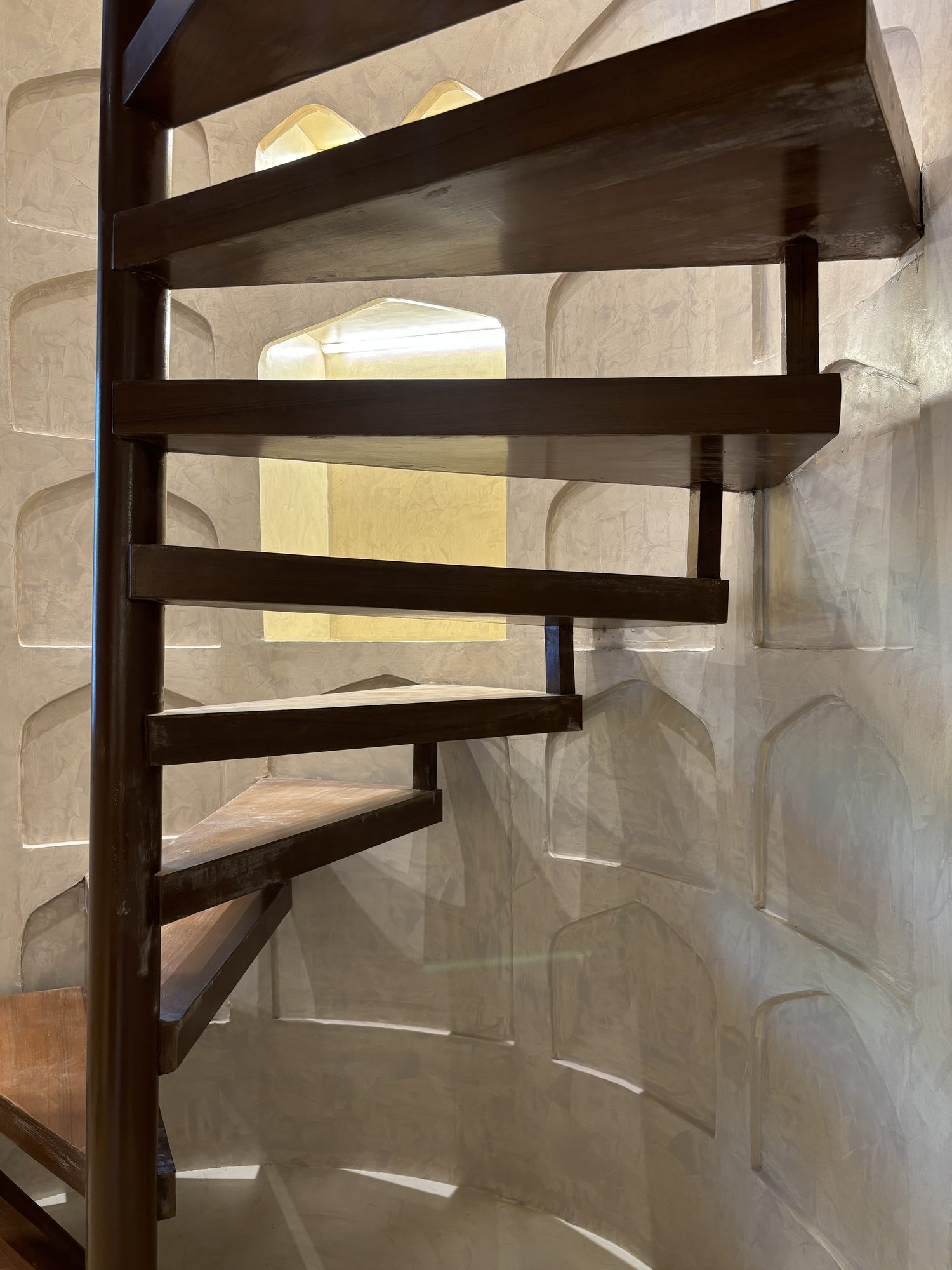 Rimple and Harpreet Jewels, Kala Ghoda, Mumbai - jewellery store interior design by Ministry of Interior Design - photo 3