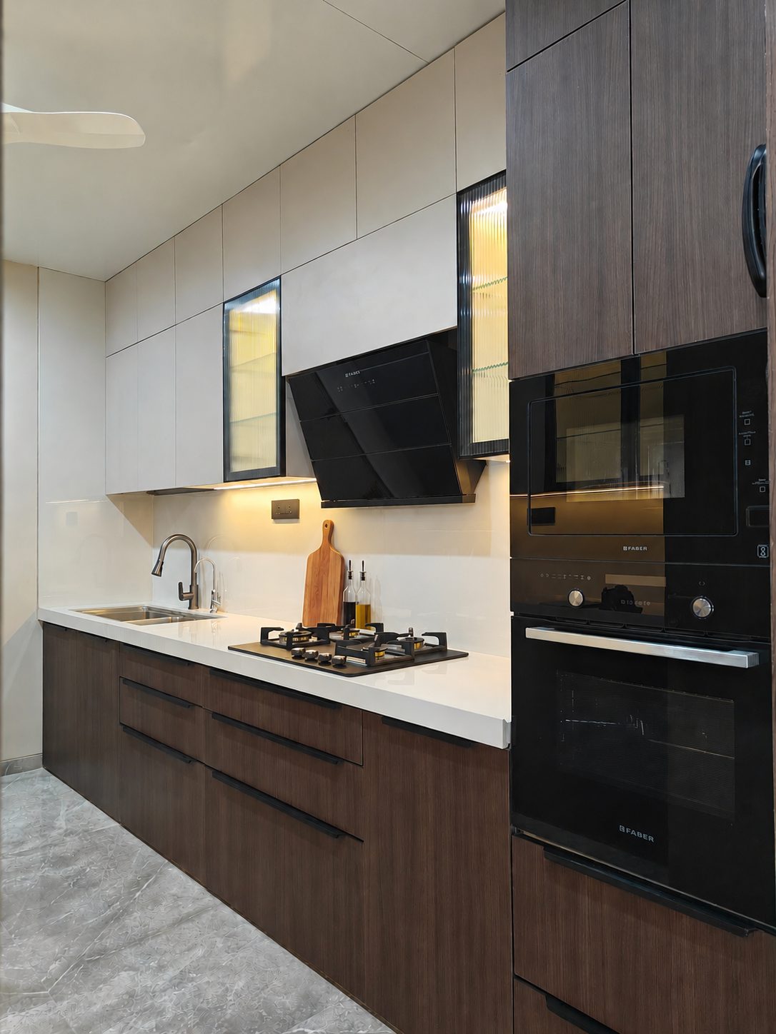 Waterfront Tower, Colaba, Mumbai - 4 BHK residential interior design by Ministry of Interior Design - photo 34